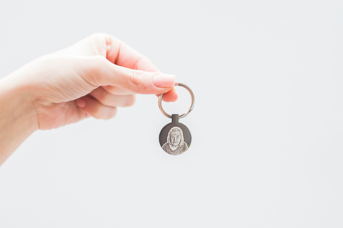 Premium circle photo engraved keyring