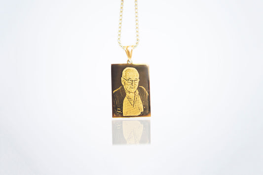 Gold rectangle pendant box chain photo engraved