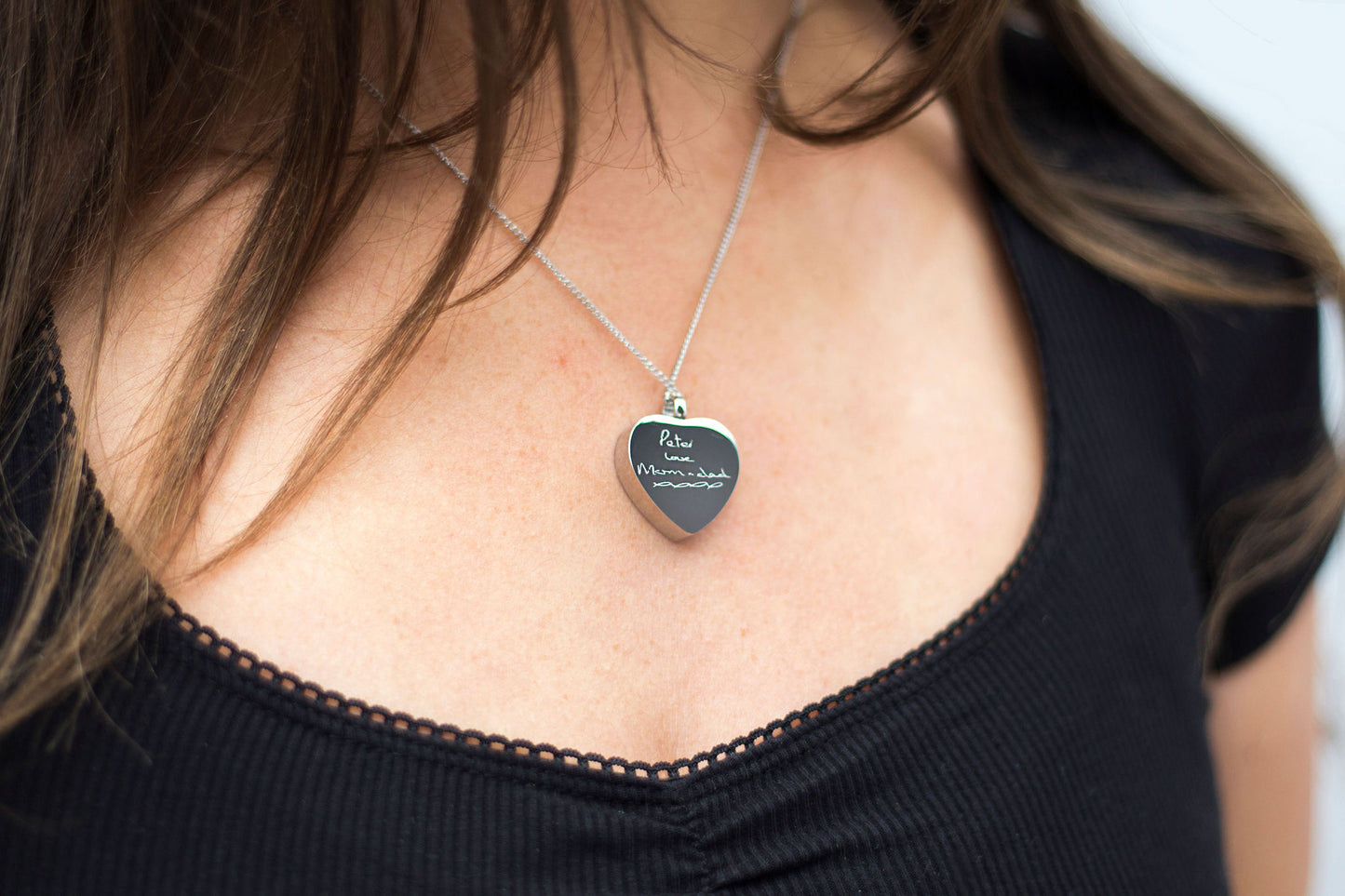 Heart urn pendant photo engraved necklace
