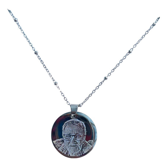 Silver circle photo engraved pendant necklace