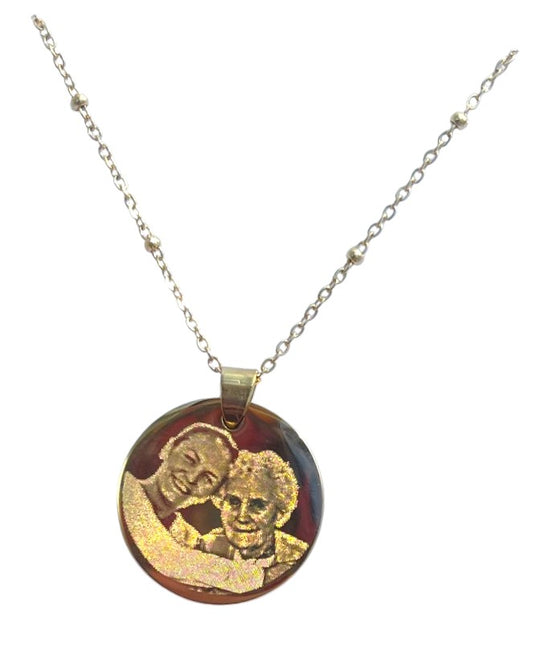 Gold circle photo engraved pendant necklace