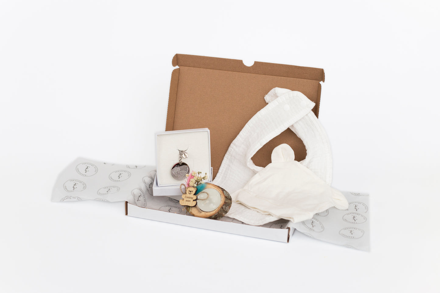 New baby gift set - engraved scan keyring