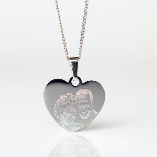 Photo engraved classic heart pendant necklace