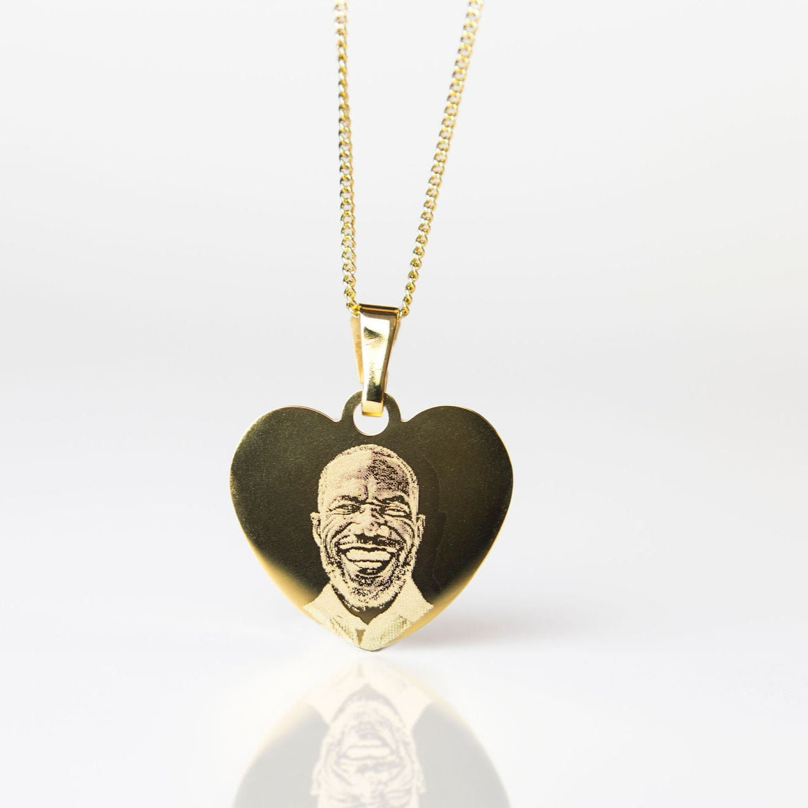 Gold classic photo engraved heart pendant necklace