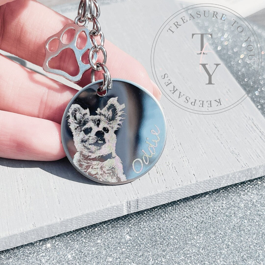 Dog photo engraved keyring