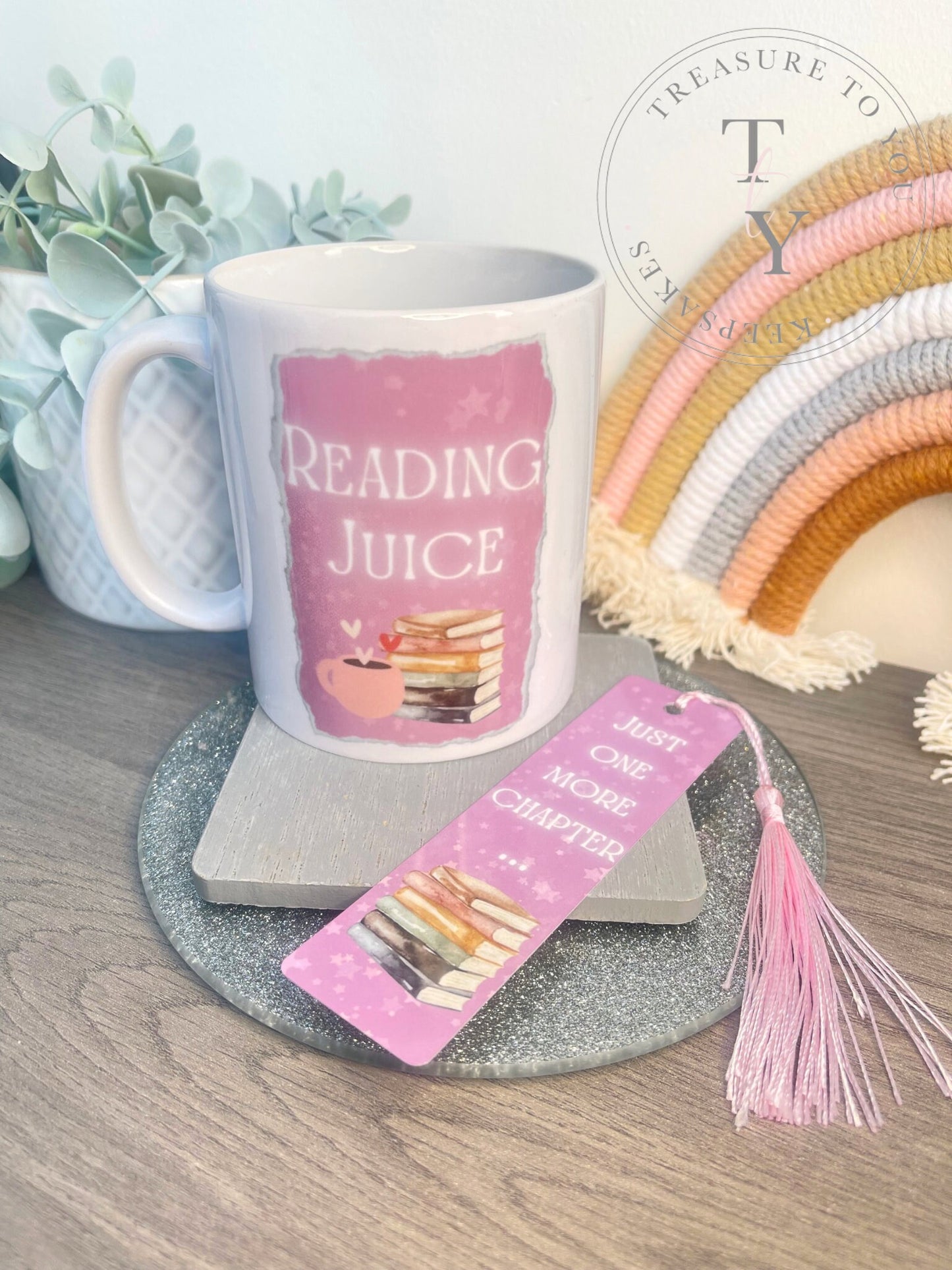 'Reading Juice' mug & bookmark gift set